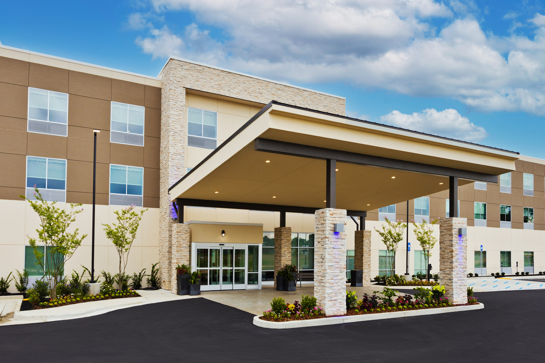 Holiday Inn Express-Northeast